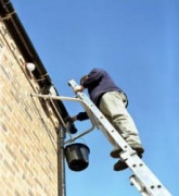 Adjustable Ladder Stand Off